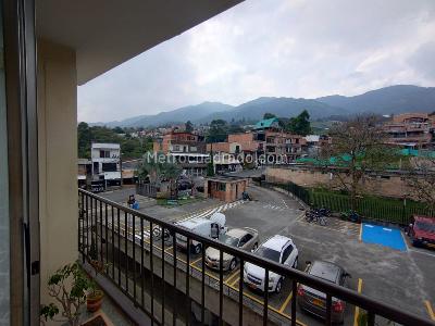 Apartamento de 3 alcobas en venta en San Antonio De Prado, Medellín, 56 m² · foto 5 de 20