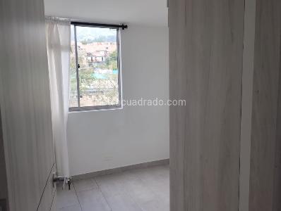 Apartamento de 3 alcobas en venta en San Antonio De Prado, Medellín, 56 m² · foto 15 de 20