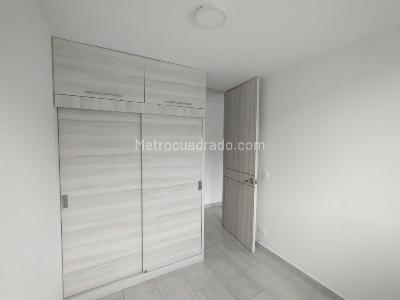 Apartamento de 3 alcobas en venta en San Antonio De Prado, Medellín, 56 m² · foto 17 de 20