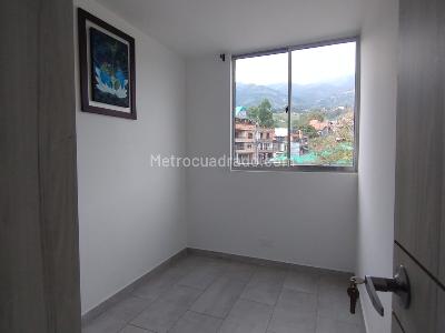 Apartamento de 3 alcobas en venta en San Antonio De Prado, Medellín, 56 m² · foto 18 de 20