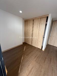 Apartamento de 3 alcobas en venta en San Antonio De Pereira, Rionegro, 66 m² · foto 2 de 15