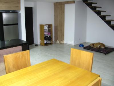 Apartamento de 2 alcobas en venta en Senderos De San Sebastian, Rionegro, 78 m² · foto 3 de 12