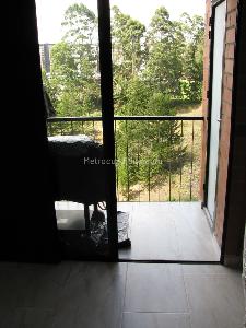 Apartamento de 2 alcobas en venta en Senderos De San Sebastian, Rionegro, 78 m² · foto 9 de 12