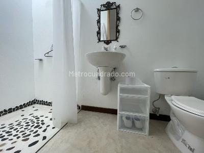 Casa de 5 alcobas en arriendo en Parcelacion La Selva, Rionegro, 300 m² · foto 9 de 20