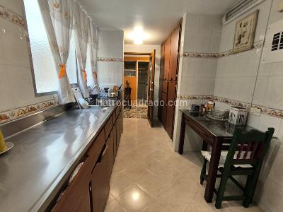 Apartamento de 3 alcobas en venta en Laureles, Medellín, 203 m² · foto 6 de 20