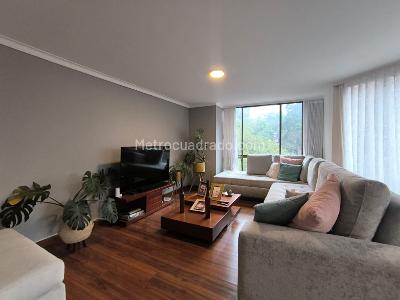 Apartamento de 4 alcobas en venta en El Poblado, Medellín, 140 m² · foto 2 de 16