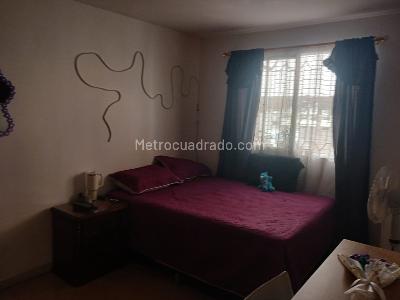 Casa de 3 alcobas en venta en Calasanz, Medellín, 105 m² · foto 7 de 16