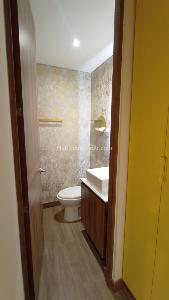 Apartaestudio en venta en El Poblado, Medellín, 79 m² · foto 7 de 13