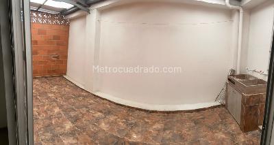 Apartamento de 3 alcobas en venta en Florida Nueva, Medellín, 147 m² · foto 6 de 10