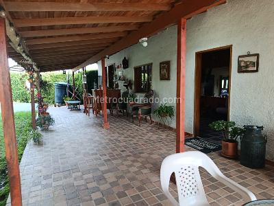 Casa de 4 alcobas en venta en San Felix, Medellín · foto 9 de 12