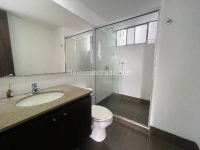 Apartamento en arriendo en Patio Bonito, Medellín · foto 7 de 15