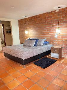 Casa de 4 alcobas en venta en Maria Auxiliadora, Sabaneta, 300 m² · foto 12 de 15