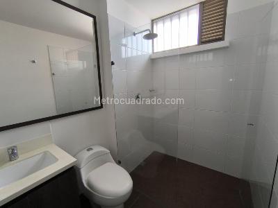 Apartamento de 4 alcobas en venta en Altos Del Poblado, Medellín, 163 m² · foto 17 de 20