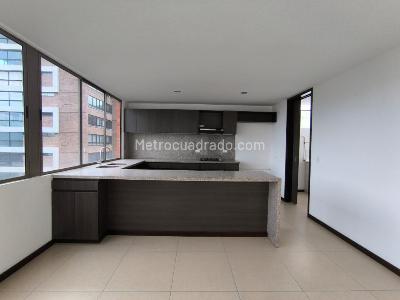 Apartamento de 4 alcobas en venta en Altos Del Poblado, Medellín, 163 m² · foto 8 de 20