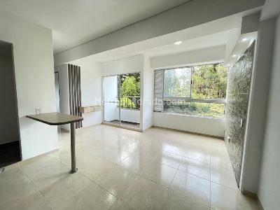 Apartamento de 2 alcobas en venta en Tranvia, Rionegro, 52 m² · foto 4 de 20