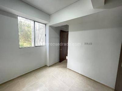 Apartamento de 2 alcobas en venta en Tranvia, Rionegro, 52 m² · foto 11 de 20