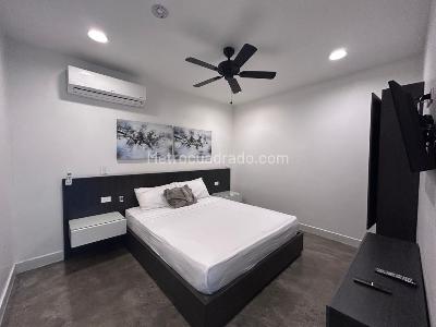 Casa de 5 alcobas en venta en El Poblado, Medellín, 450 m² · foto 6 de 17