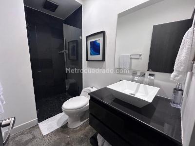 Casa de 5 alcobas en venta en El Poblado, Medellín, 450 m² · foto 11 de 17