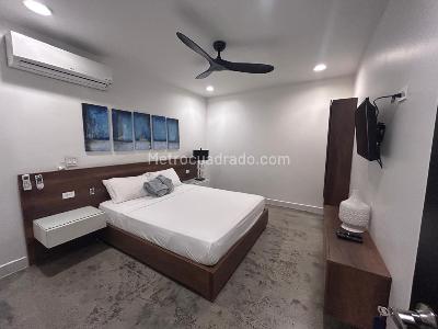 Casa de 5 alcobas en venta en El Poblado, Medellín, 450 m² · foto 16 de 17