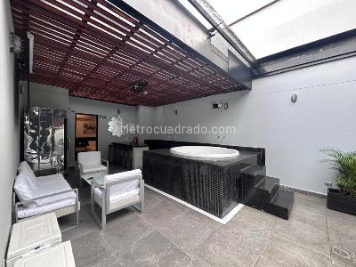 Casa de 5 alcobas en venta en El Poblado, Medellín, 450 m² · foto 17 de 17