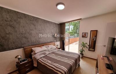Apartamento de 3 alcobas en venta en Castropol, Medellín, 310 m² · foto 10 de 19