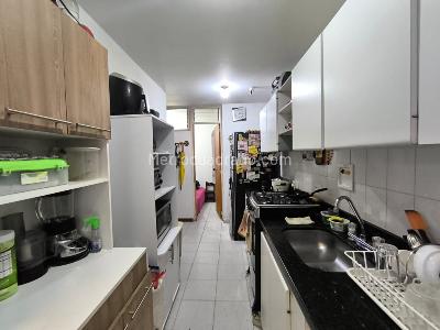 Apartamento de 4 alcobas en venta en Laureles, Medellín, 103 m² · foto 8 de 19