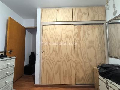 Apartamento de 4 alcobas en venta en Laureles, Medellín, 103 m² · foto 12 de 19
