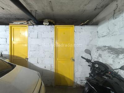 Apartamento de 4 alcobas en venta en Laureles, Medellín, 103 m² · foto 18 de 19