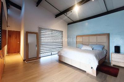 Casa de 5 alcobas en venta en Loma Del Escobero, Envigado, 450 m² · foto 17 de 20