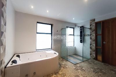 Casa de 5 alcobas en venta en Loma Del Escobero, Envigado, 450 m² · foto 18 de 20