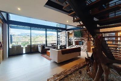 Casa de 5 alcobas en venta en Loma Del Escobero, Envigado, 450 m² · foto 3 de 20
