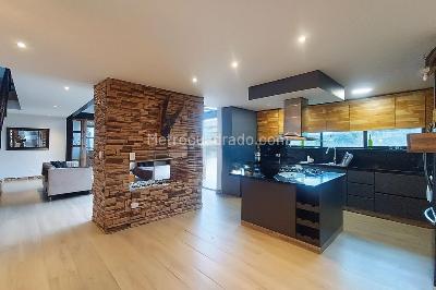 Casa de 5 alcobas en venta en Loma Del Escobero, Envigado, 450 m² · foto 7 de 20