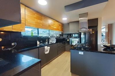 Casa de 5 alcobas en venta en Loma Del Escobero, Envigado, 450 m² · foto 9 de 20