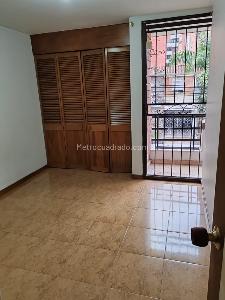 Apartamento de 4 alcobas en venta en Laureles, Medellín, 105 m² · foto 7 de 20