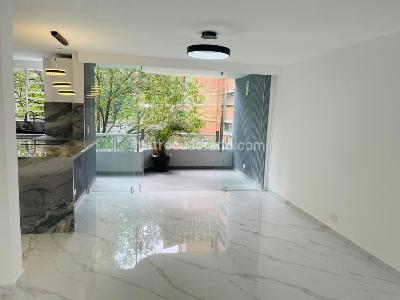 Apartamento de 3 alcobas en venta en El Poblado, Medellín, 150 m² · foto 4 de 20