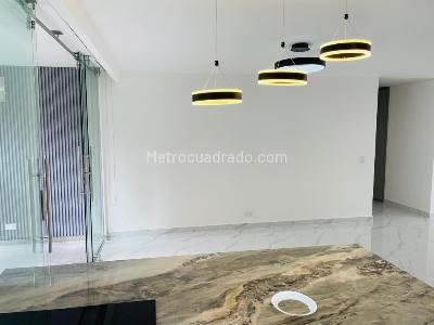 Apartamento de 3 alcobas en venta en El Poblado, Medellín, 150 m² · foto 6 de 20