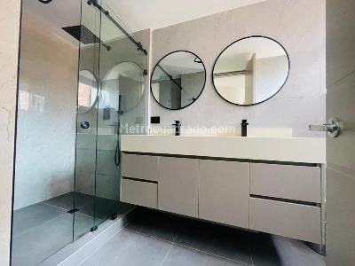 Apartamento de 3 alcobas en venta en El Poblado, Medellín, 150 m² · foto 19 de 20
