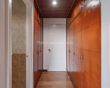 Casa de 5 alcobas en venta en Loma Del Escobero, Envigado, 407 m² · foto 20 de 20