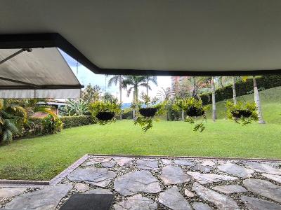 Casa de 4 alcobas en venta en Altos Del Poblado, Medellín, 464 m² · foto 13 de 20