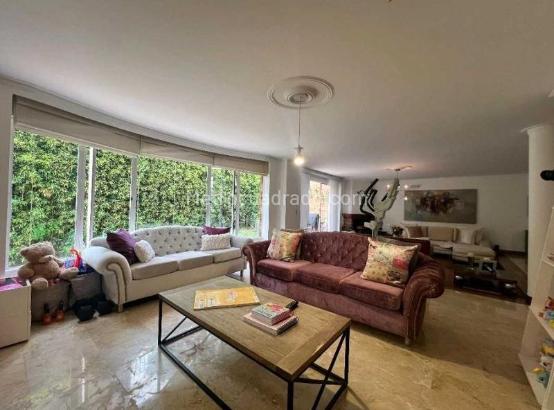 Luxury 4BR House for Rent in La Calera