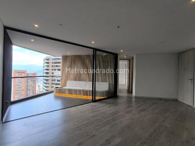 Apartamento de 2 alcobas en venta en Altos Del Poblado, Medellín, 82 m² · foto 4 de 20