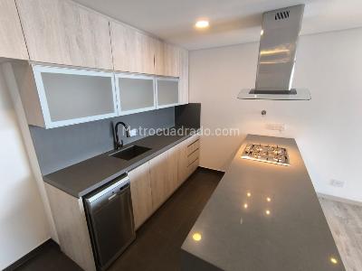 Apartamento de 2 alcobas en venta en Altos Del Poblado, Medellín, 82 m² · foto 8 de 20