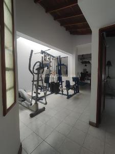 Apartamento de 4 alcobas en venta en Laureles, Medellín, 240 m² · foto 8 de 19