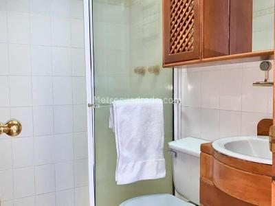 Apartamento de 4 alcobas en venta en Laureles, Medellín, 240 m² · foto 13 de 19