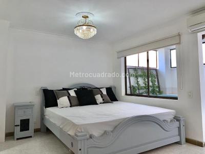 Apartamento de 4 alcobas en venta en Laureles, Medellín, 240 m² · foto 19 de 19