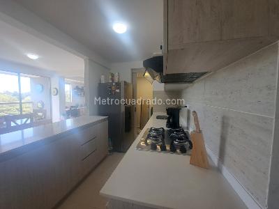 Apartamento de 1 alcoba en venta en San Antonio, Rionegro, 55 m² · foto 14 de 20