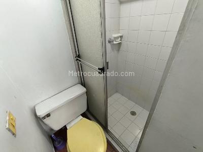 Apartamento de 3 alcobas en venta en El Poblado, Medellín, 78 m² · foto 13 de 18