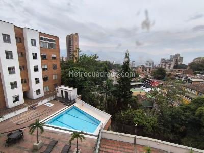 Apartamento de 3 alcobas en venta en El Poblado, Medellín, 78 m² · foto 15 de 18