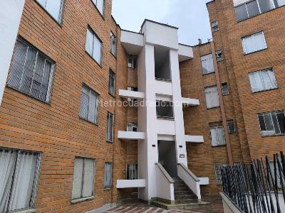 Apartamento de 3 alcobas en venta en El Poblado, Medellín, 78 m² · foto 16 de 18