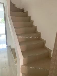 Casa de 3 alcobas en venta en Rodeo Alto, Medellín, 98 m² · foto 4 de 20